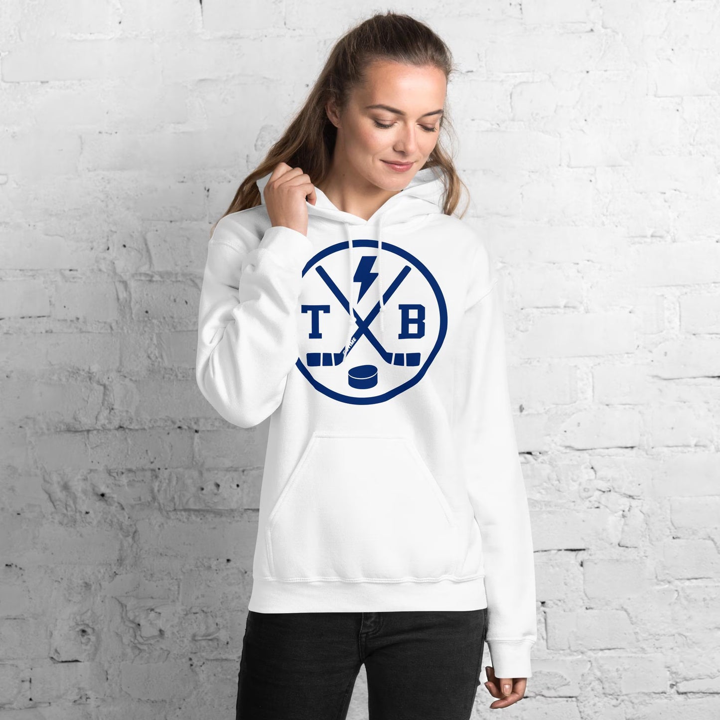Retro Tampa Bay Hockey Emblem Vintage TB Sweatshirt Pullover Hoodie